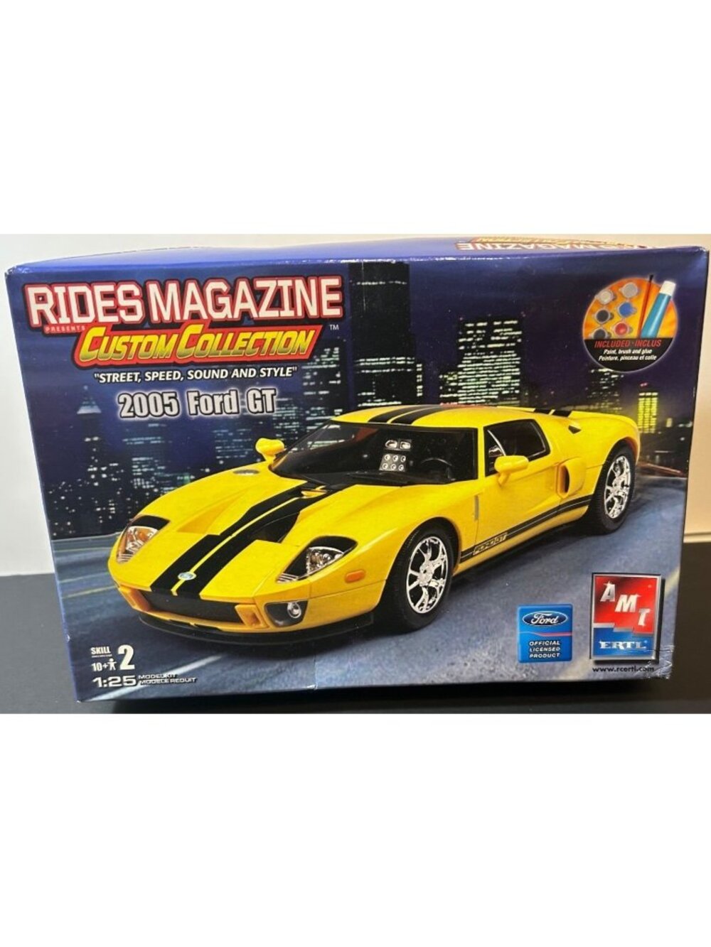 Vintage Rides Magazine 2005 Ford GT 1:25 Model Kit AMT Ertl Parts Factory Sealed